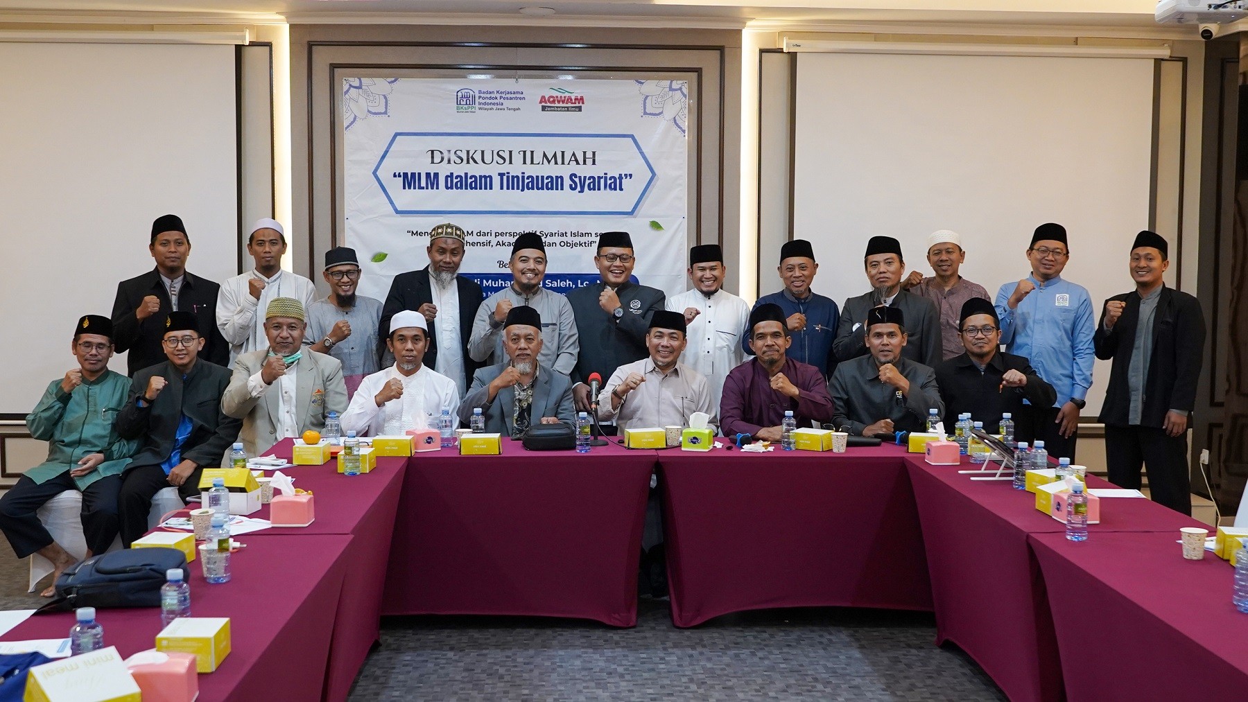 Diskusi Ilmiah "MLM dalam Tinjauan Syariat"