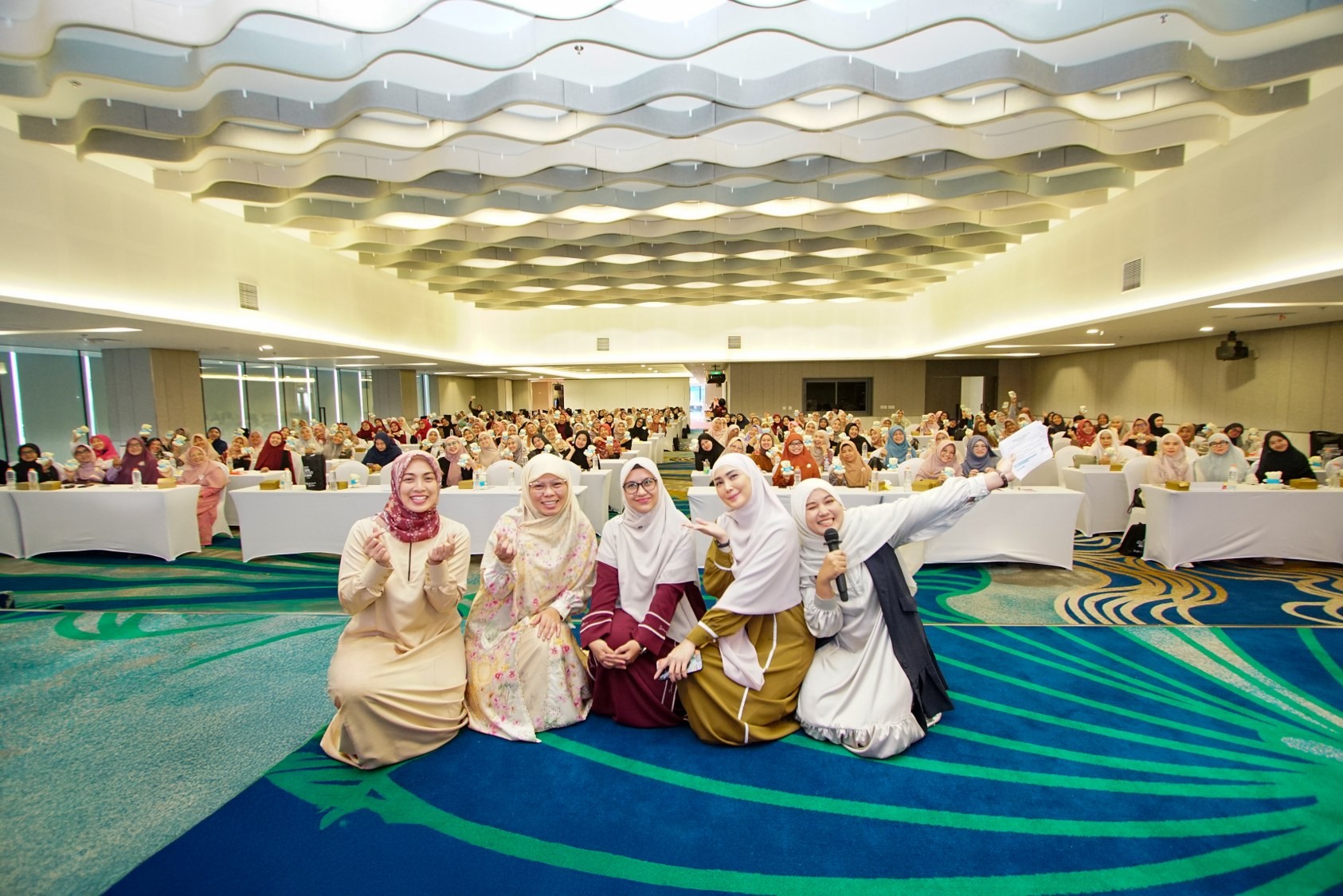 Women Fest x HNI